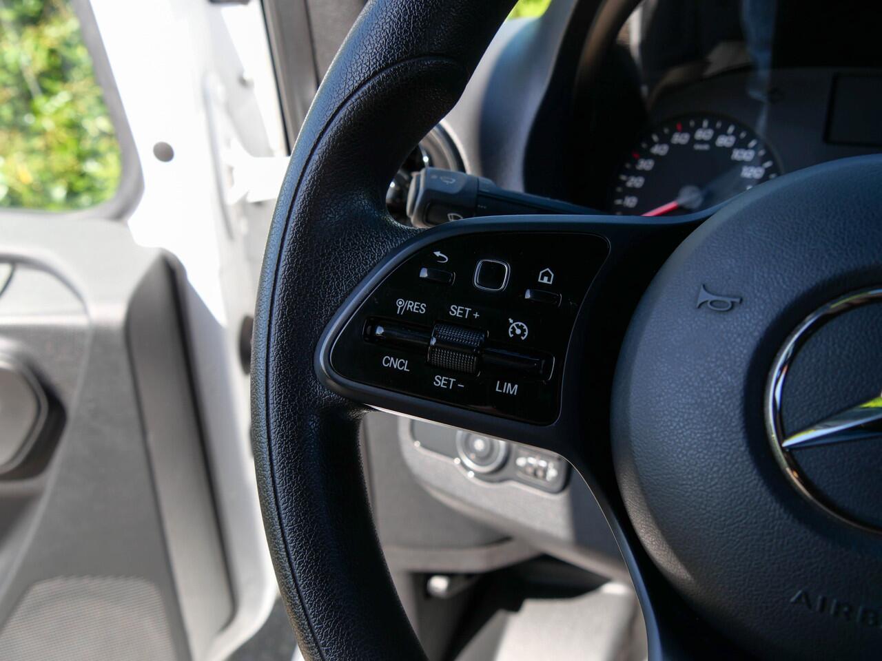 Mercedes-Benz SPRINTER 315 CDI Dubbele Cabine Open Laadbak | 7 pers. | CRUISE CONTROL |