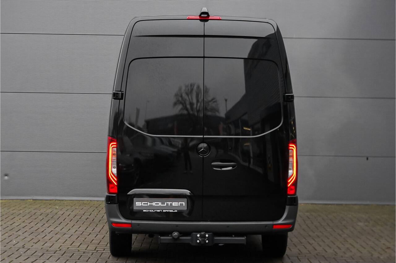 Mercedes-Benz SPRINTER 319 1.9 CDI L2H2 RWD Black Pack 2x Schuifdeur Distronic Camera Navi Trekhaak 3.5T