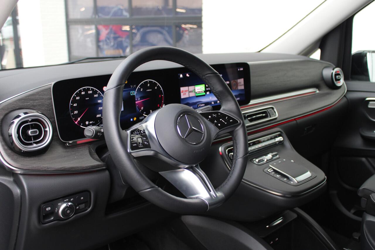 Mercedes-Benz V-KLASSE 220d / Lang / DC / New Model / 2x Elec Schuifdeur / Night Pakket / Camera / NIEUWSTAAT