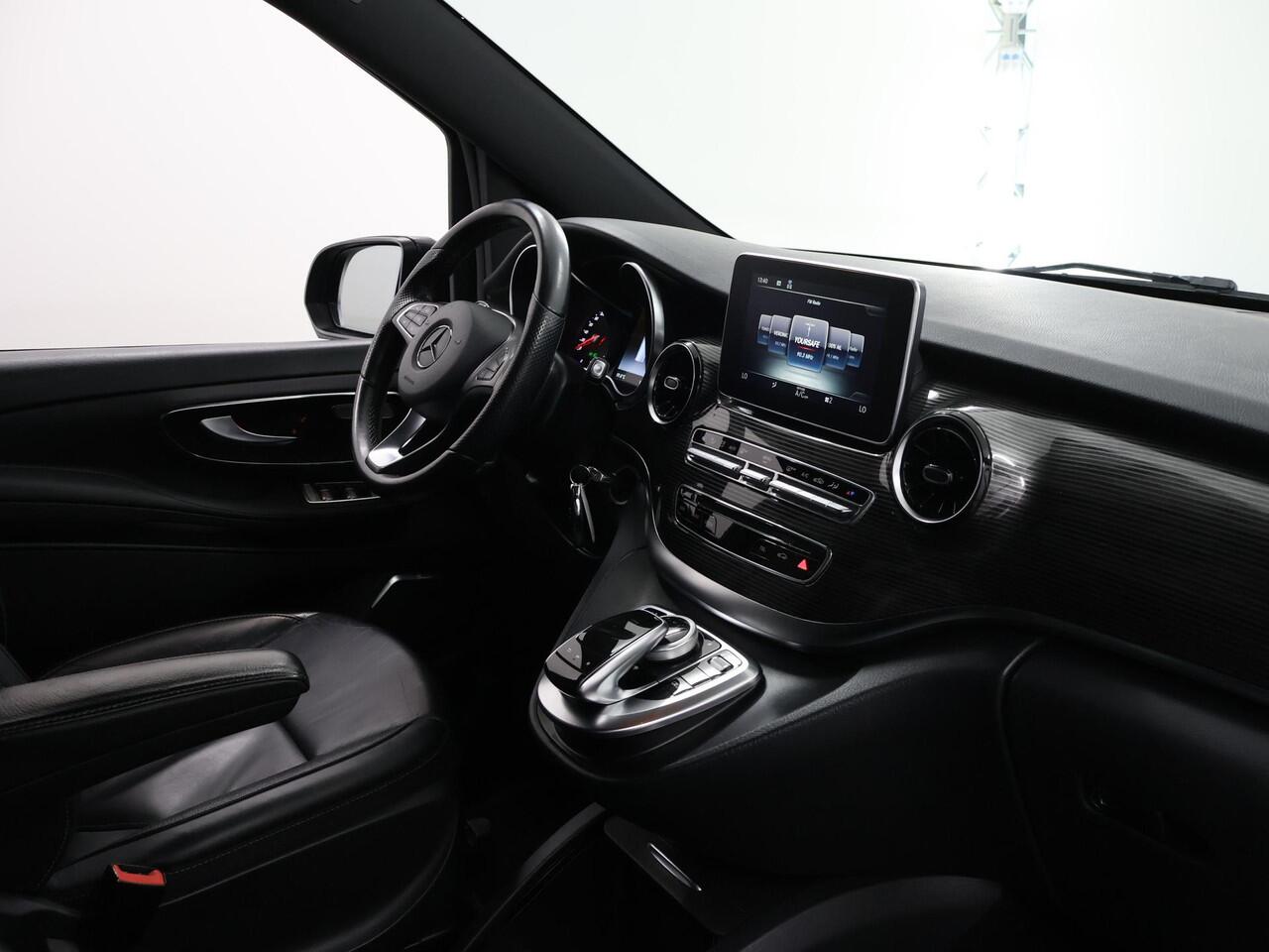 Mercedes-Benz V-KLASSE 300d | XL L3 | DC | AVANTGARDE | 360° CAMERA | BURMESTER | DISTRONIC PLUS | 19" WIELEN | LEDER | ELEKTRISCHE DEUREN | LED LAMPEN | COMMAND ONLINE | RIJASSISTENTIE PAKKET | TREKHAAK