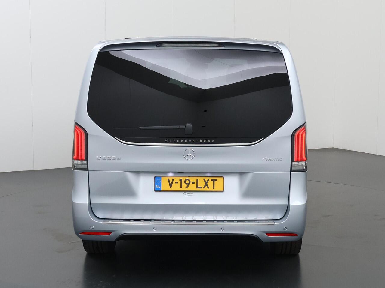 Mercedes-Benz V-KLASSE 250d 4-MATIC XL L3 Avantgarde | Dubbele Cabine 360 CAMERA | DISTRONIC PLUS | LEDER | ZWART "LUGANO" | ALARM | STOELVERWARMING | NAVIGATIE | CARPLAY | ANDROID AUTO | CLIMATE CONTROL | DAB+ | CERTIFIED