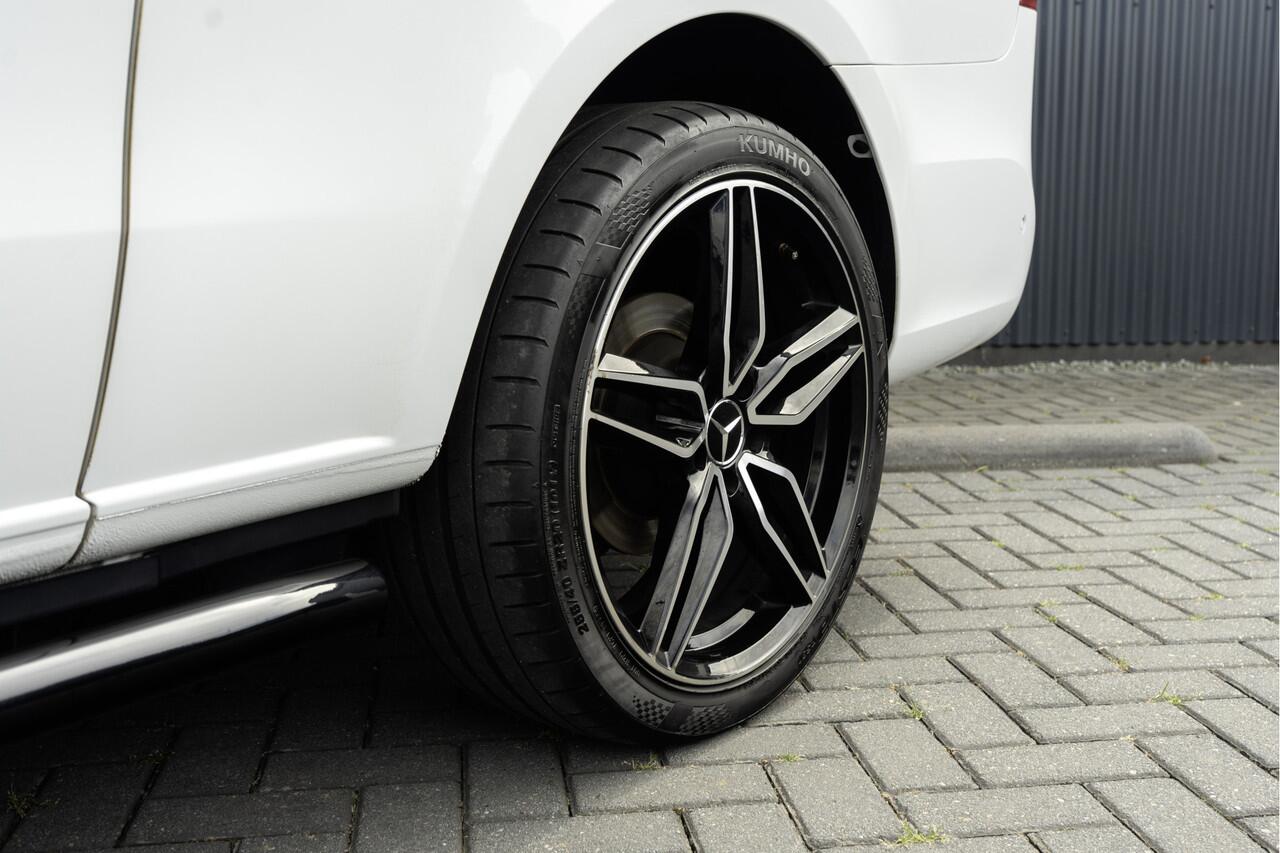 Mercedes-Benz V-KLASSE V300 | 4Matic | XL | 5-Zits | MBux | LED | ILS | Burmester | 2x Elec Schuifdeur | 360° Camera | Navi | PDC | Climate | Cruise | Euro 6