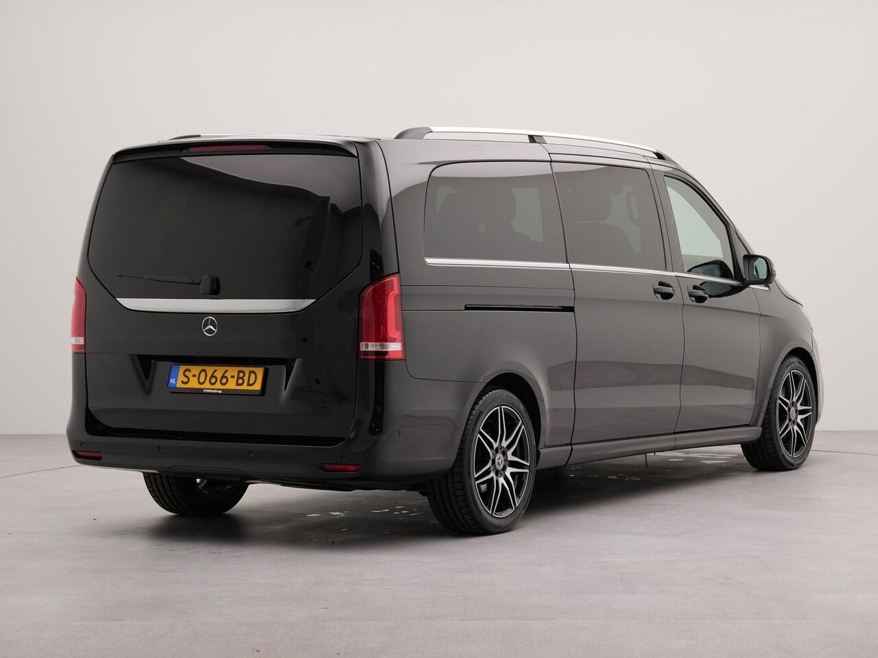 Mercedes-Benz V-KLASSE 300d Extra Lang Avantgarde Edition | | 360 Camera | Navigatie | Appconnect Electr.bedienbare voorstoelen | Parkeersensoren voor en achter | Schuifdeur links en rechts | Privacy glas achter | Voorstoelen verwarmd |