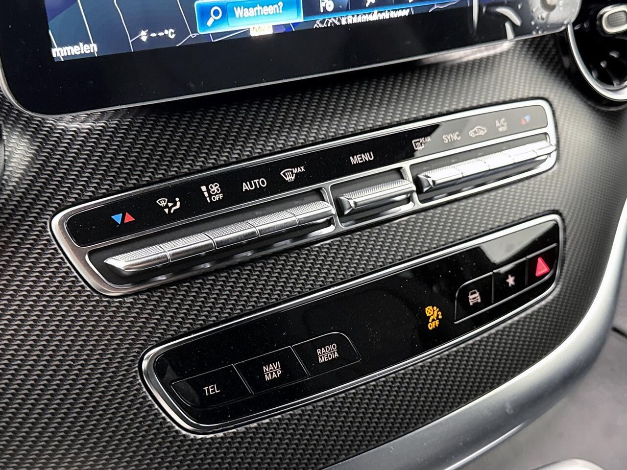 Mercedes-Benz V-KLASSE 250d L2 Avantgarde AMG DC Elektrische schuifdeuren Dubbele Cabine Night pakket Leder