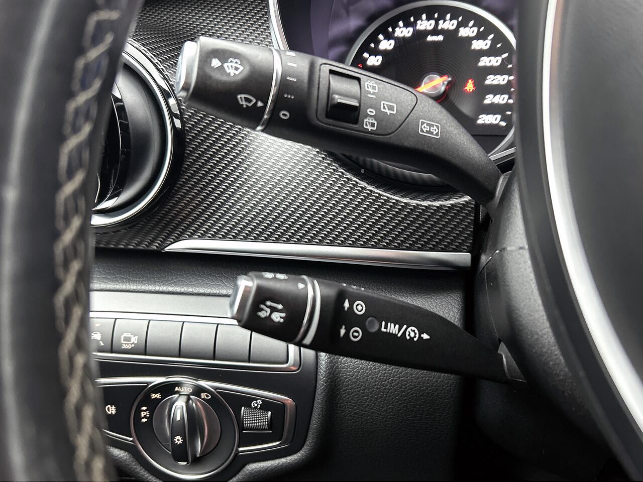 Mercedes-Benz V-KLASSE 300d Lang DC Avantgarde AMG 360* Camera, Trekhaak, Leder