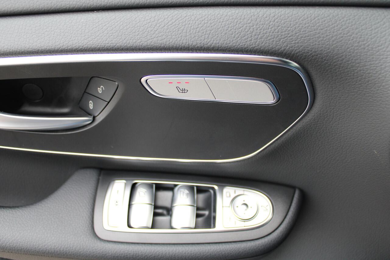 Mercedes-Benz V-KLASSE 250d / BPM VRIJ / Lang / AMG / DC / 2x Elec Schuifdeur / MBUX (apple carplay) / Camera / NIEUWSTAAT