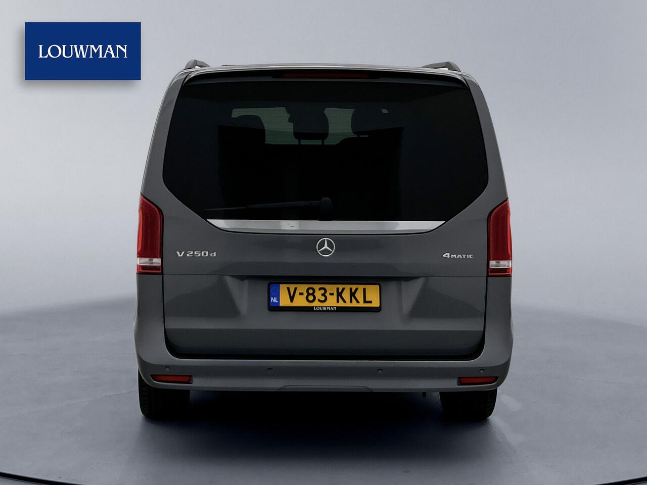 Mercedes-Benz V-KLASSE 250d 4-MATIC Extra Lang BPM Vrij Direct Leverbaar LED AMG Styling