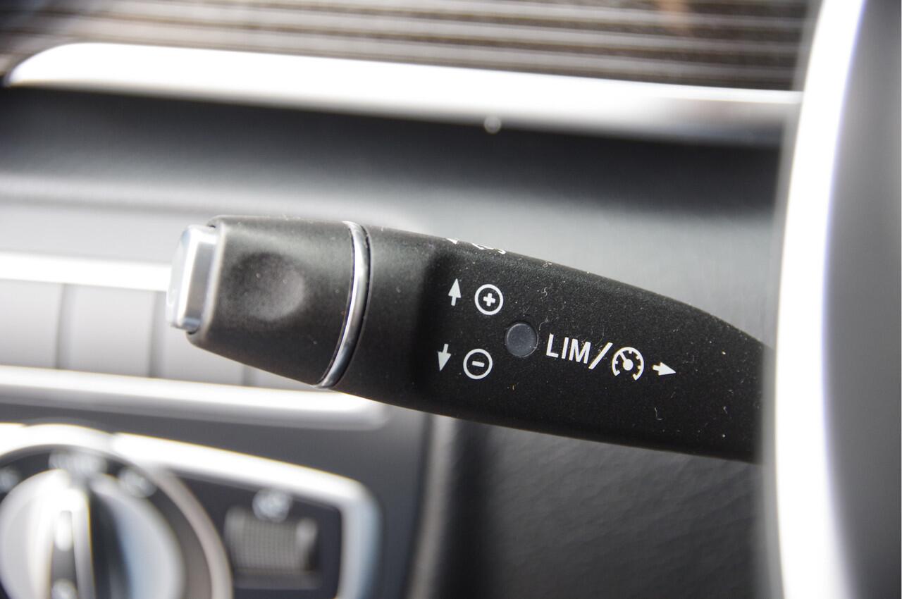 Mercedes-Benz V-KLASSE 300d AMG L2 DC-5P, 2X ELEKTR. SCHUIFDEUR, BURMESTER, LED, LEDER, 360 CAMERA, CRUISE, CLIMA, PARKEERSENSOREN, NL AUTO, NAP