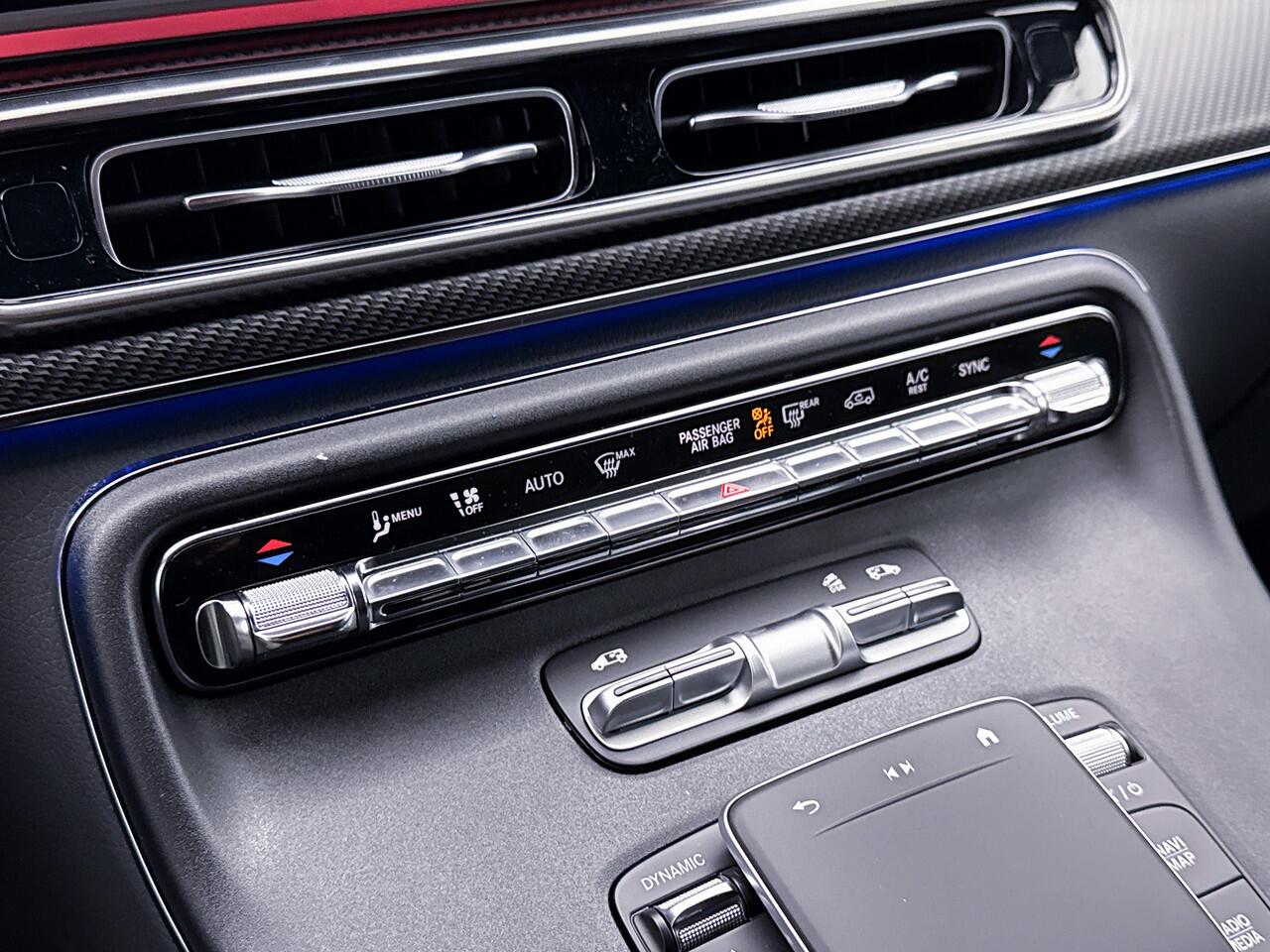 Mercedes-Benz V-KLASSE 300d 4-MATIC Extra Lang AMG Avantgarde BPM-Vrij Dubbele Cabine 360 Graden Camera Elektrische Schuifdeuren Multibeam LED Adaptieve Cruise Control