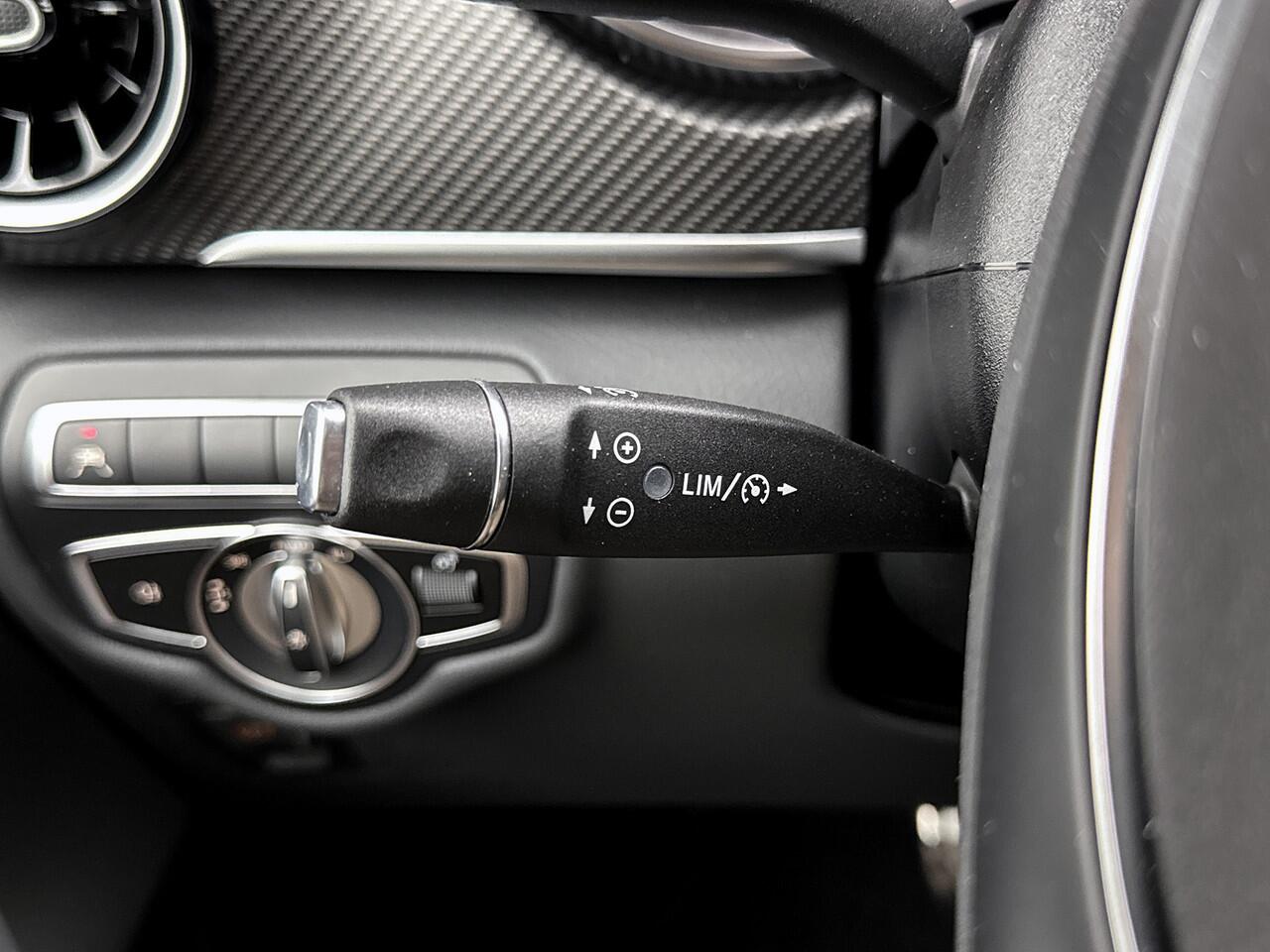 Mercedes-Benz V-KLASSE 250d L2 Avantgarde AMG DC Elektrische schuifdeuren Dubbele Cabine Night pakket Leder