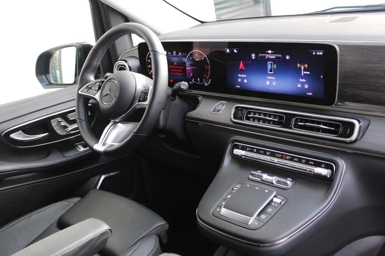 Mercedes-Benz V-KLASSE 300d / DC / AMG / Elec Stoelen / 360 Cam / 2x Elec Schuifdeur / Burmester / Vol Opties / NIEUWSTAAT