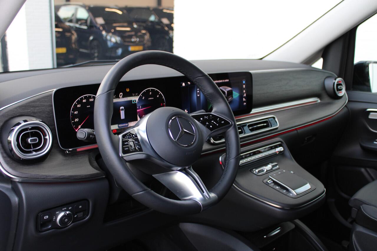 Mercedes-Benz V-KLASSE 220d / Lang / DC / New Model / 2x Elec Schuifdeur / Night Pakket / Camera / NIEUWSTAAT
