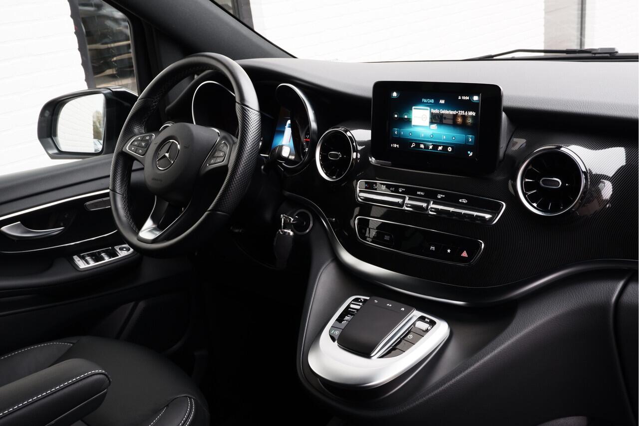 Mercedes-Benz V-KLASSE 220d / BPM VRIJ / Lang / AMG / DC / 2x Schuifdeur / MBUX (apple carplay) / Camera / NIEUWSTAAT