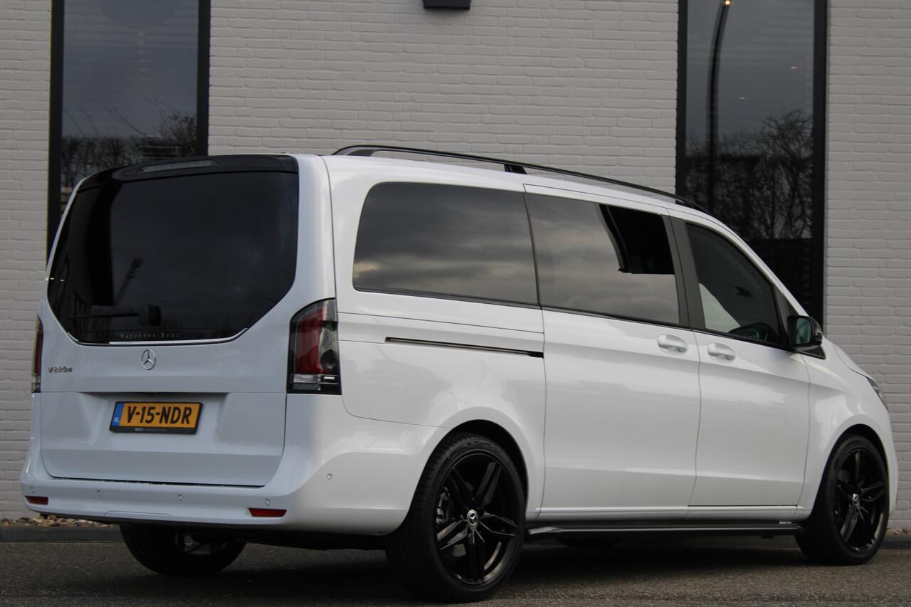 Mercedes-Benz V-KLASSE 220d / Lang / DC / New Model / 2x Elec Schuifdeur / Night Pakket / Camera / NIEUWSTAAT