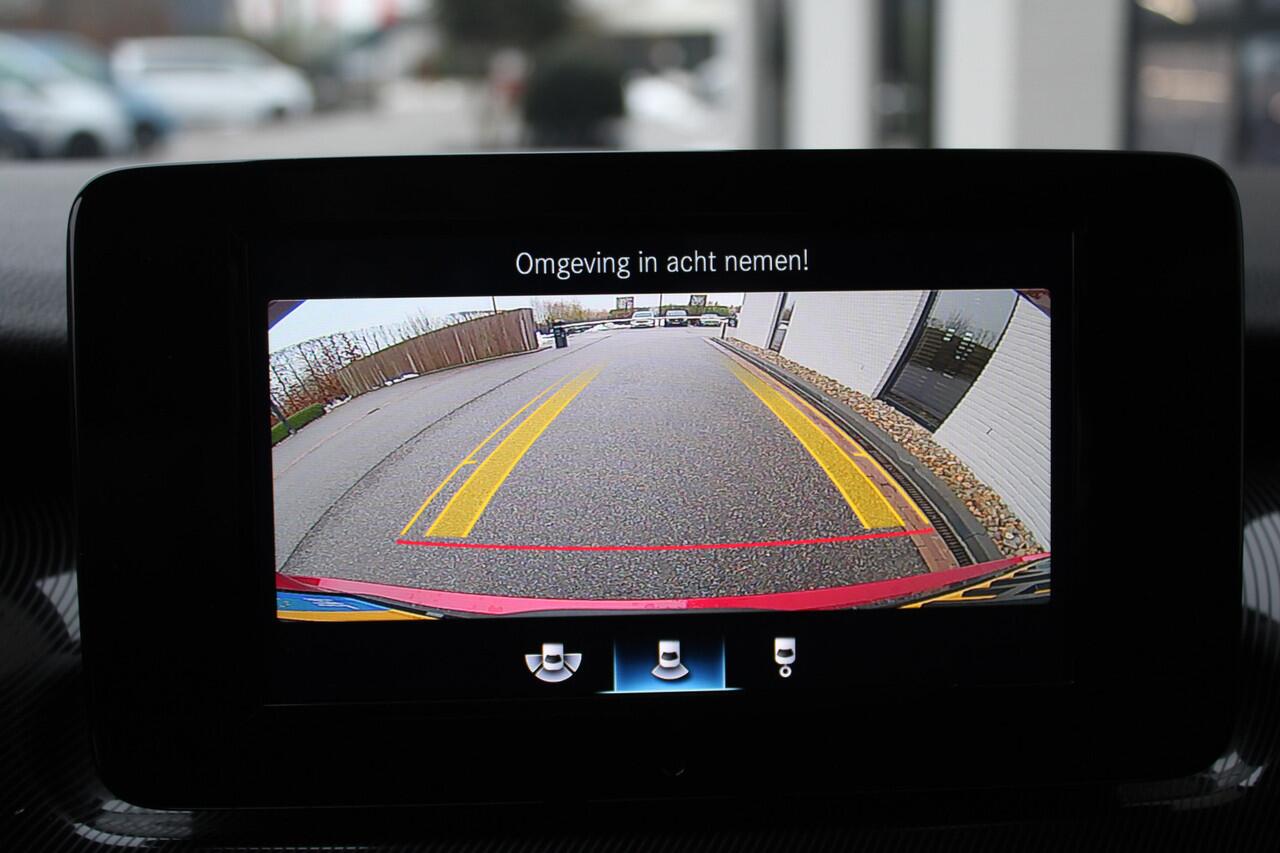 Mercedes-Benz V-KLASSE 300d / Lang / DC / 2x Schuifdeur / Apple Carplay / Camera / Leer / NIEUWSTAAT