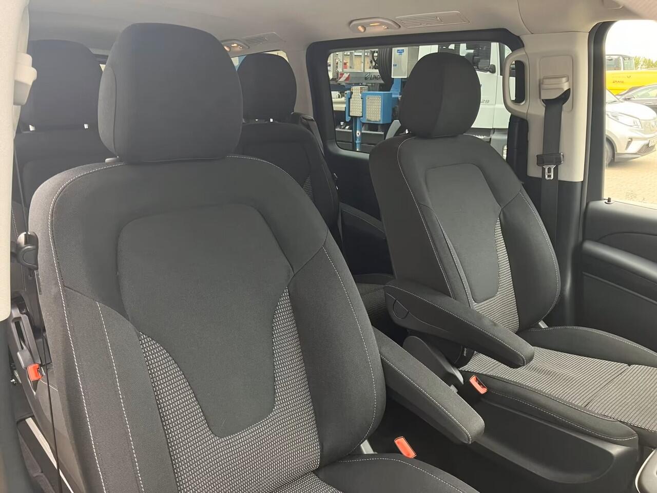 Mercedes-Benz V-KLASSE 250d L2 Style Nieuw Model 7 Personen WIDESCREEN COCKPIT DISTRONIC EL. SCHUIFDEUREN TREKHAAK LED CAMERA