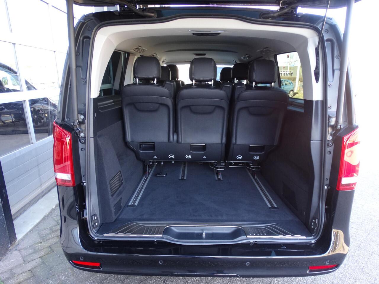 Mercedes-Benz V-KLASSE 300d Extra Lang Avantgarde Edition | prijs excl. BTW / incl. BPM ( ¤ 19.211,- ) | 8-persoons | Elektrische zijschuifdeuren