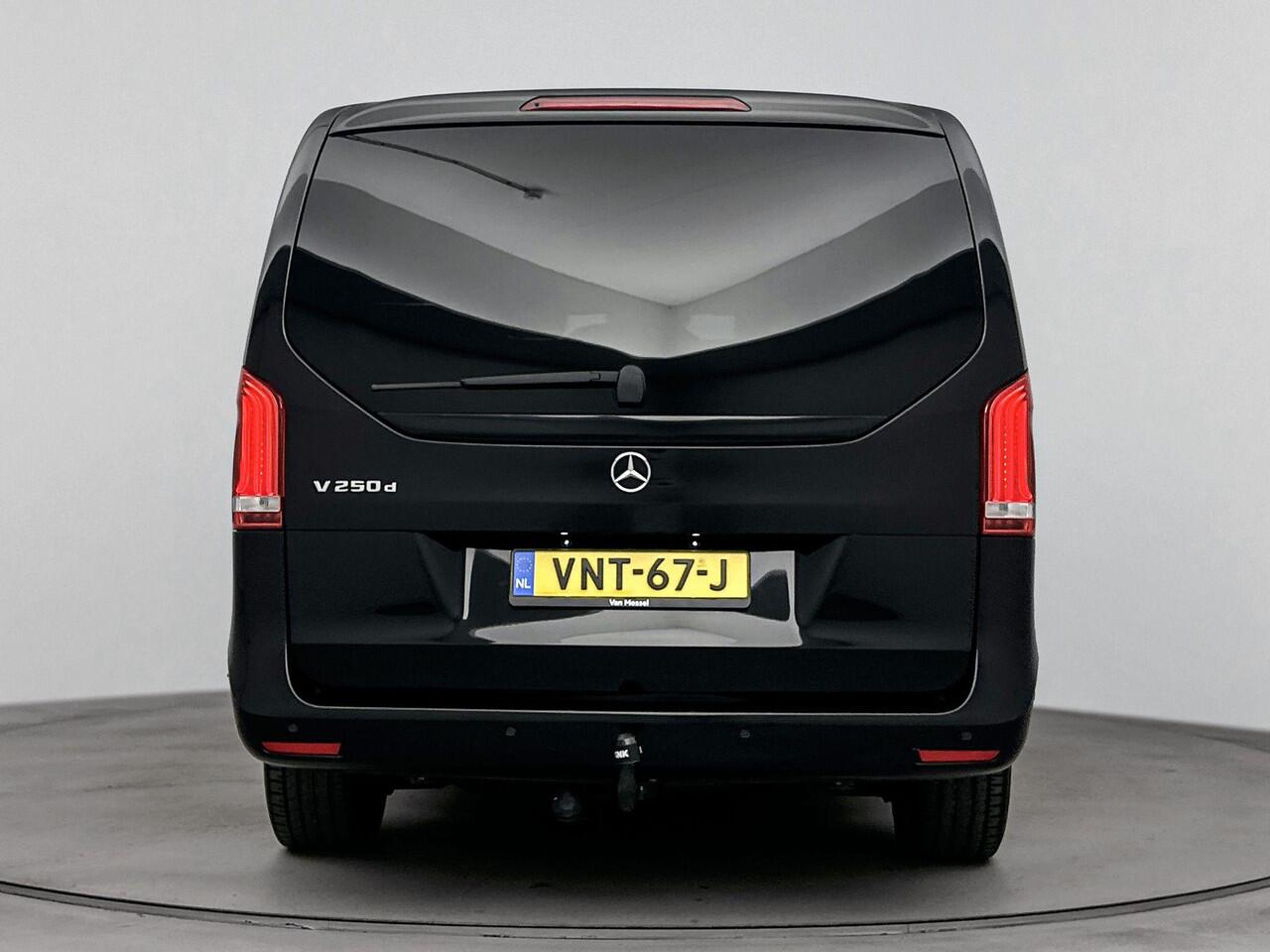 Mercedes-Benz V-KLASSE 250d Extra Lang DC 191PK | Trekhaak | Lederen Bekleding | Stoelverwarming | Achteruitrijcamera | Sidebars