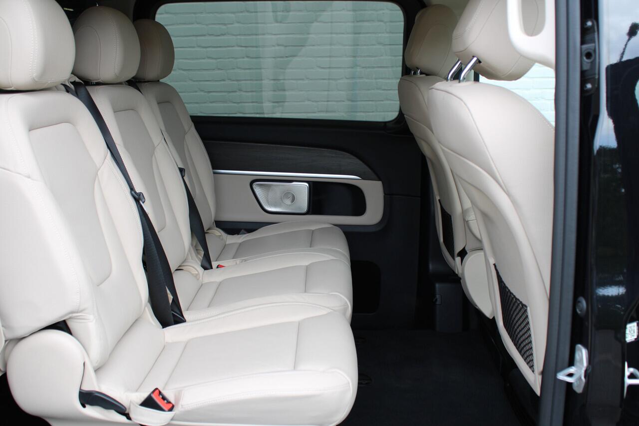 Mercedes-Benz V-KLASSE 250d / DC / AMG / New Model / 2x Elec Schuifd / 360 Cam / Burmester / Vol Opties / NIEUWSTAAT