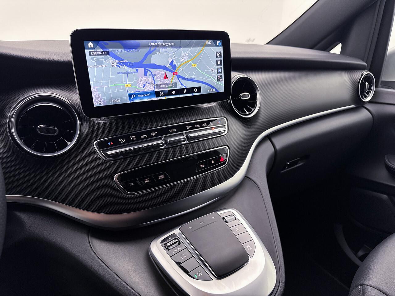 Mercedes-Benz V-KLASSE 250d 4-MATIC Extra Lang Dubbele Cabine AMG Styling Leder Dubbele Schuifdeur