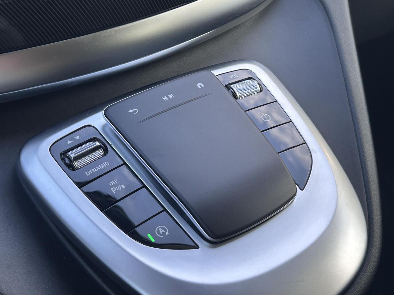 Mercedes-Benz V-KLASSE 220d L2 Dubbel Cabine | Stoelverwarming | Cruise Control | Achteruitrijcamera