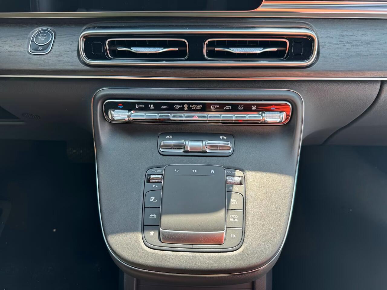 Mercedes-Benz V-KLASSE 300d L3 Avantgarde Nieuw Model Distronic WideScreen LED Leder EL. Schuifdeuren 360 Camera