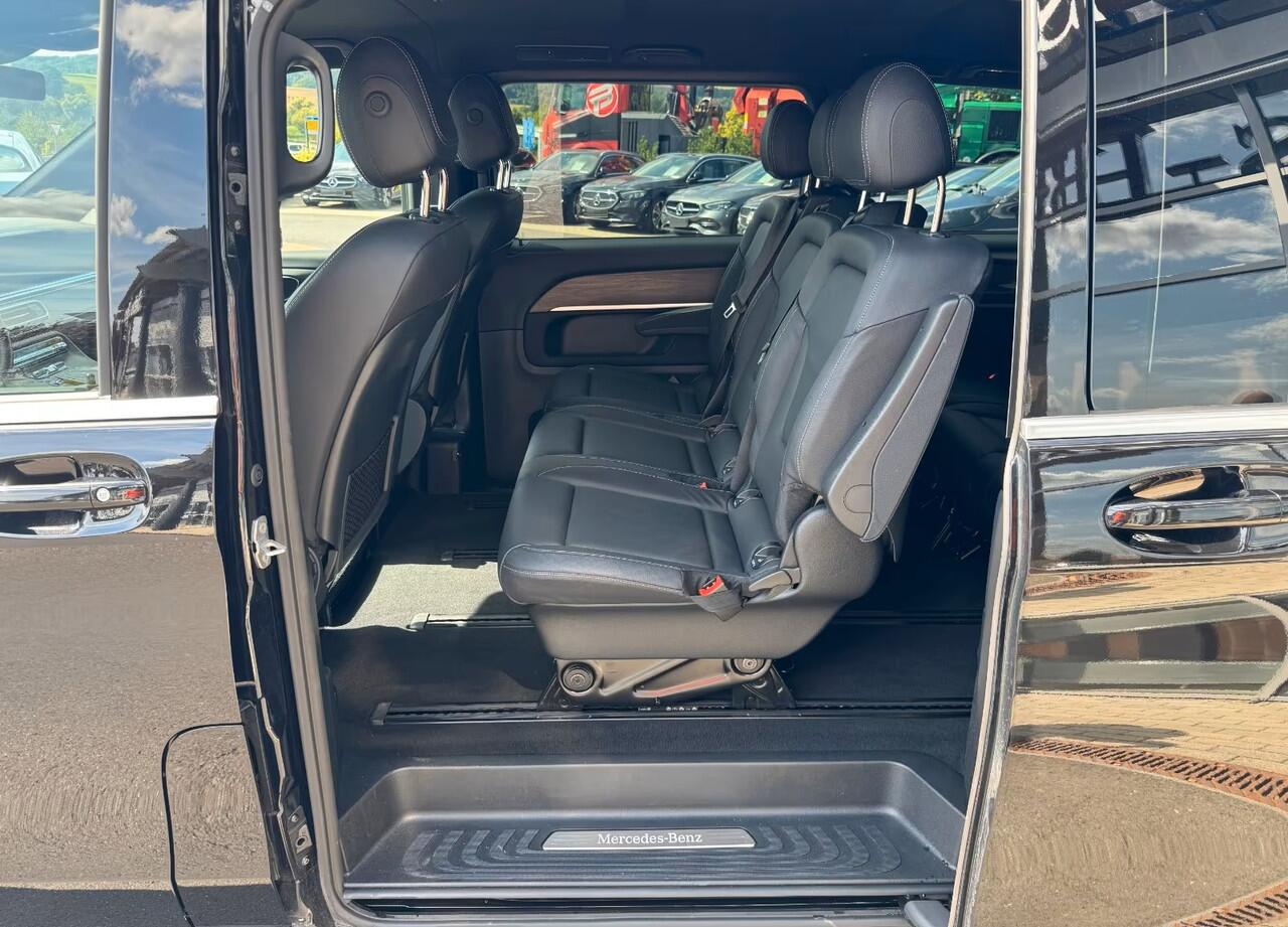 Mercedes-Benz V-KLASSE 300d L3 Avantgarde Nieuw Model Distronic WideScreen LED Leder EL. Schuifdeuren 360 Camera