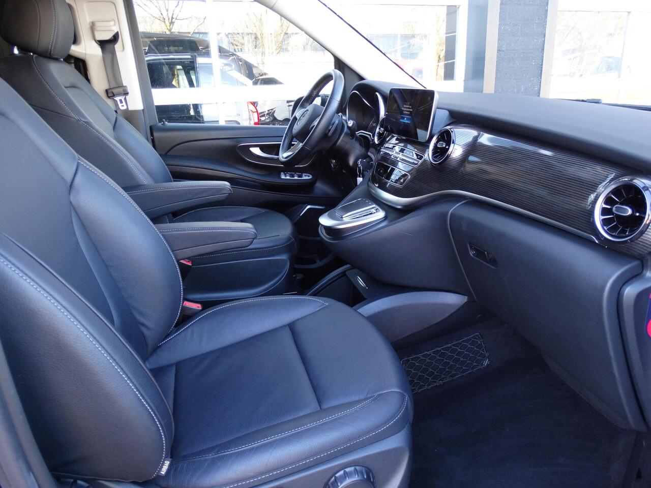 Mercedes-Benz V-KLASSE 300d Extra Lang Avantgarde Edition | prijs excl. BTW / incl. BPM ( ¤ 19.211,- ) | 8-persoons | Elektrische zijschuifdeuren