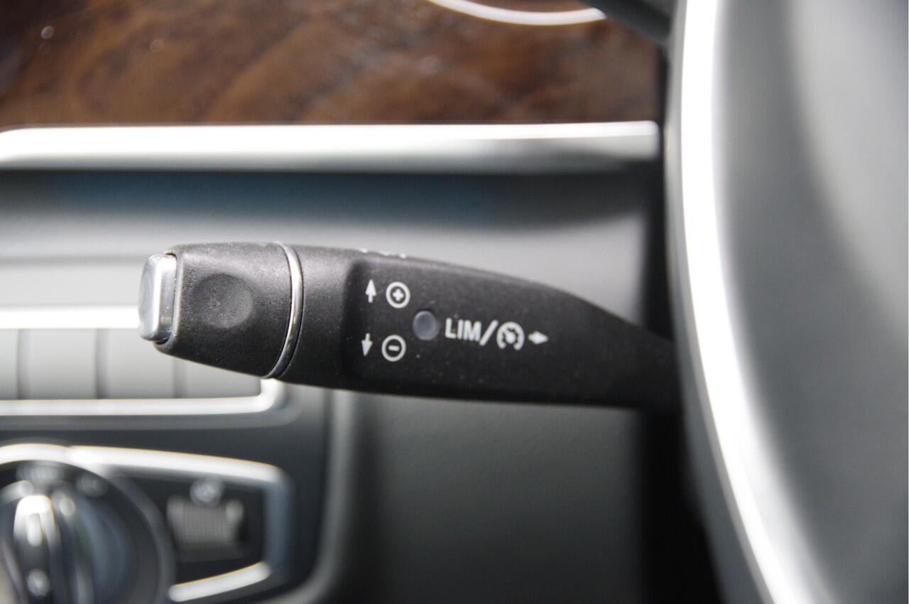 Mercedes-Benz V-KLASSE 250d AMG DC-5P. AUT. LED, LEDER, 360 CAMERA, NAVI, CRUISE, CLIMA, PDC, STOELVERWARMING, BLUETOOTH