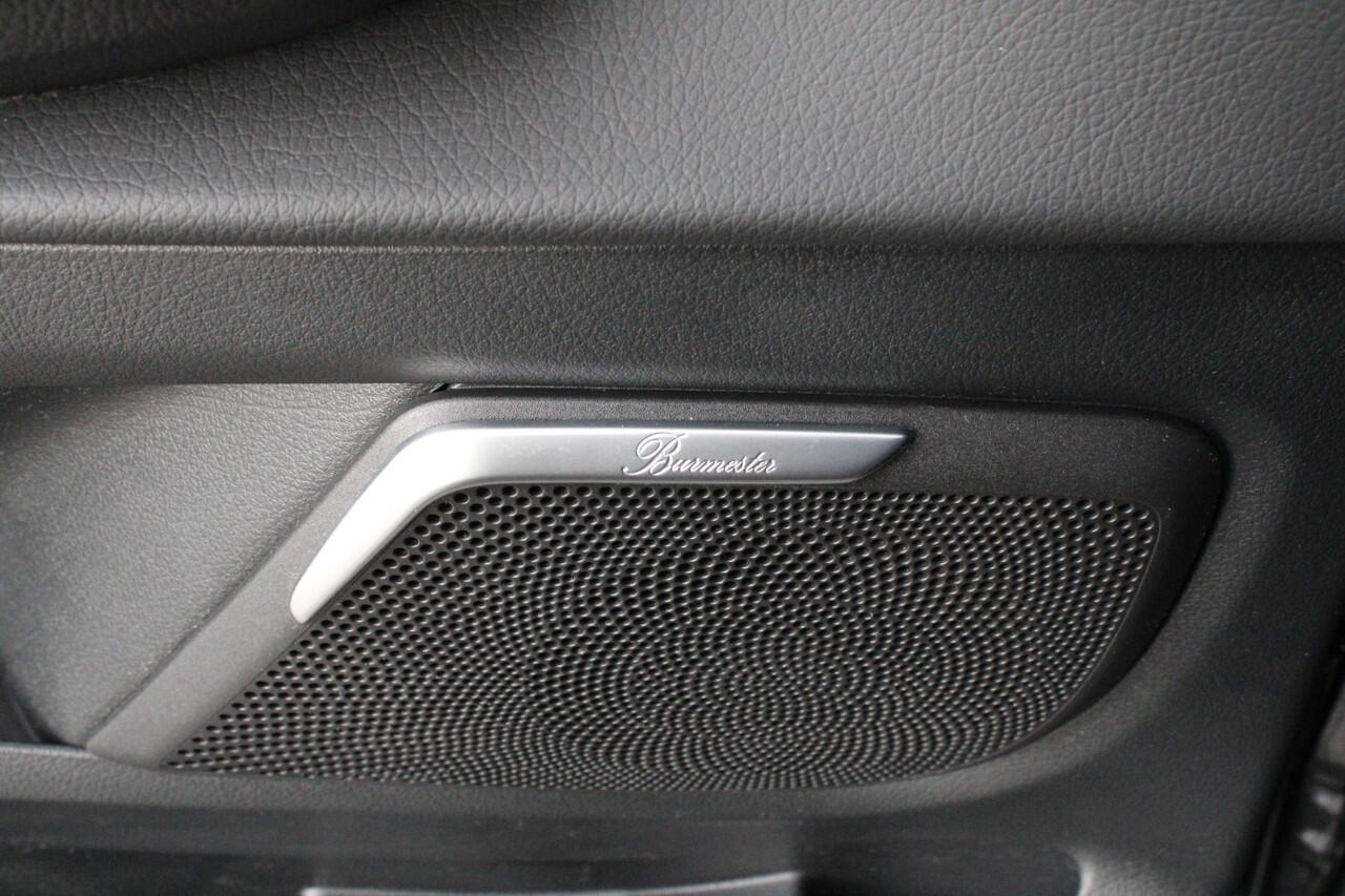 Mercedes-Benz V-KLASSE 250d / Aut / XXL / DC / Burmester / 360 Camera / 2x Elec Schuifdeur / Vol Opties / NIEUWSTAAT