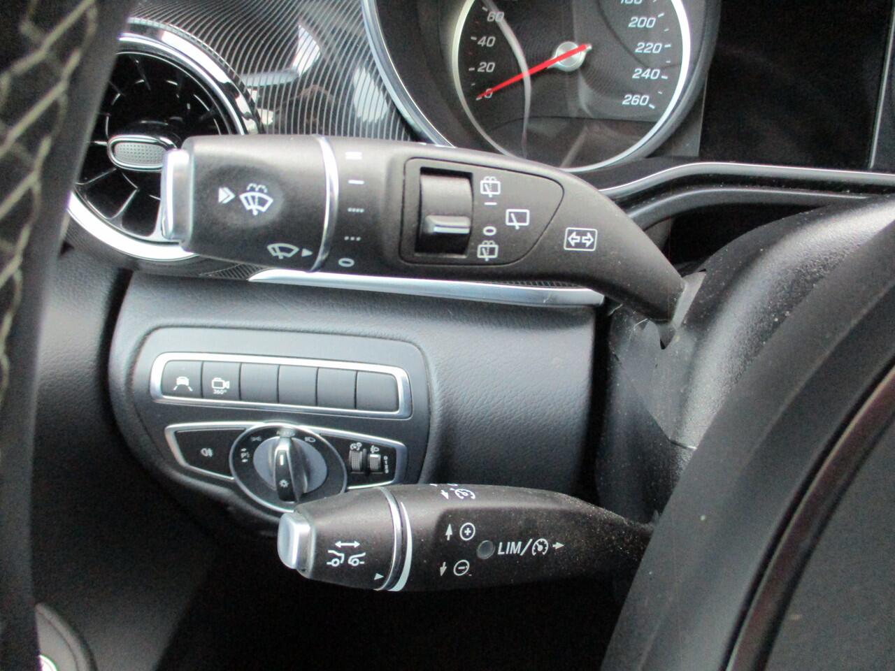 Mercedes-Benz V-KLASSE Lang Personenbus Navi Camera Trekhaak