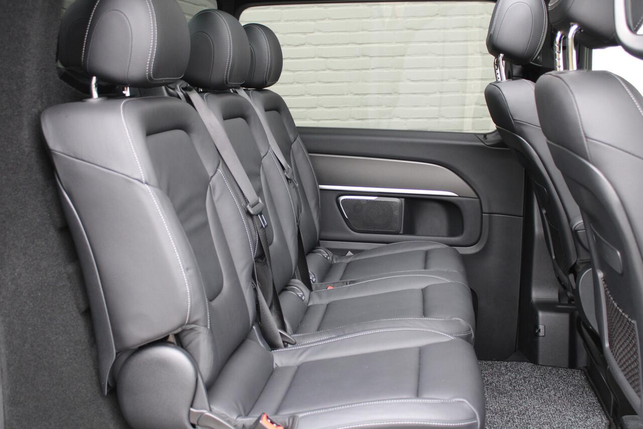 Mercedes-Benz V-KLASSE 300d / DC / AMG / Panorama / 4.000km!! / 2x Elec Schuifdeur / Burmester / 360 Camera / Vol Opties / NIEUWSTAAT