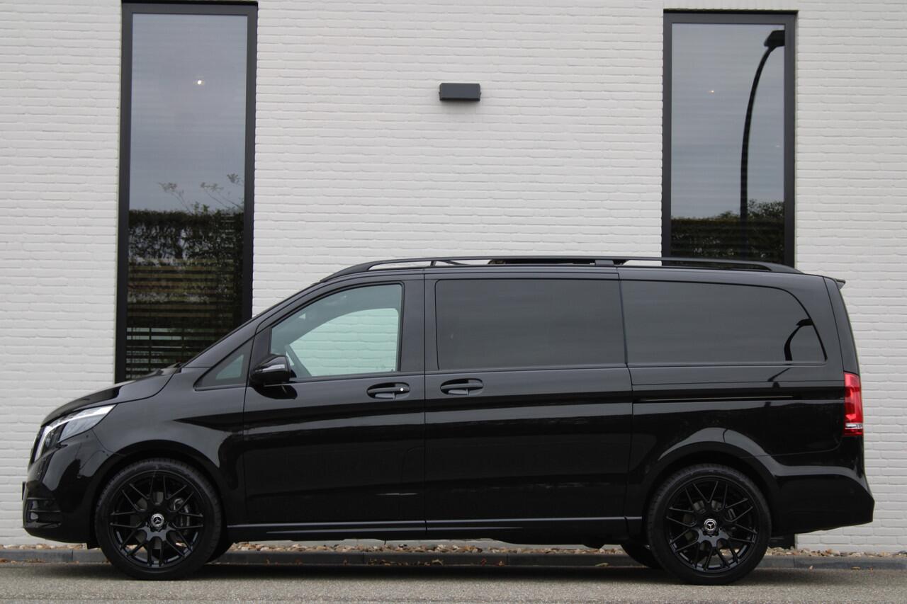 Mercedes-Benz V-KLASSE 300d / DC / AMG / Panorama / 4.000km!! / 2x Elec Schuifdeur / Burmester / 360 Camera / Vol Opties / NIEUWSTAAT