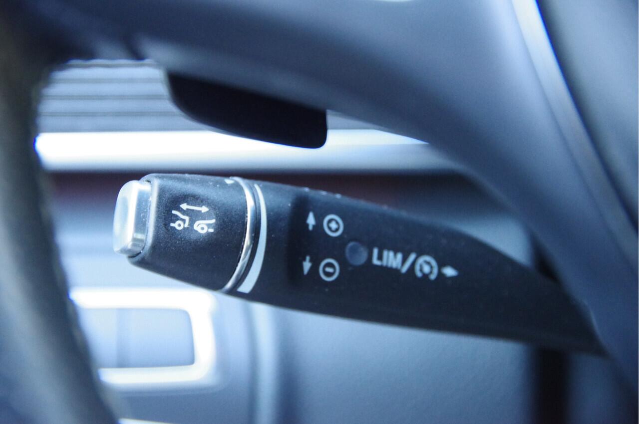 Mercedes-Benz V-KLASSE 300d DC-5P AUT LED, LEDER, 2X SCHUIFDEUR, 360 CAMERA, ACC, STOELVERW.+KOELING, NAVI, TREKHAAK, ELEKTR. SCHUIFDEUREN+KLEP