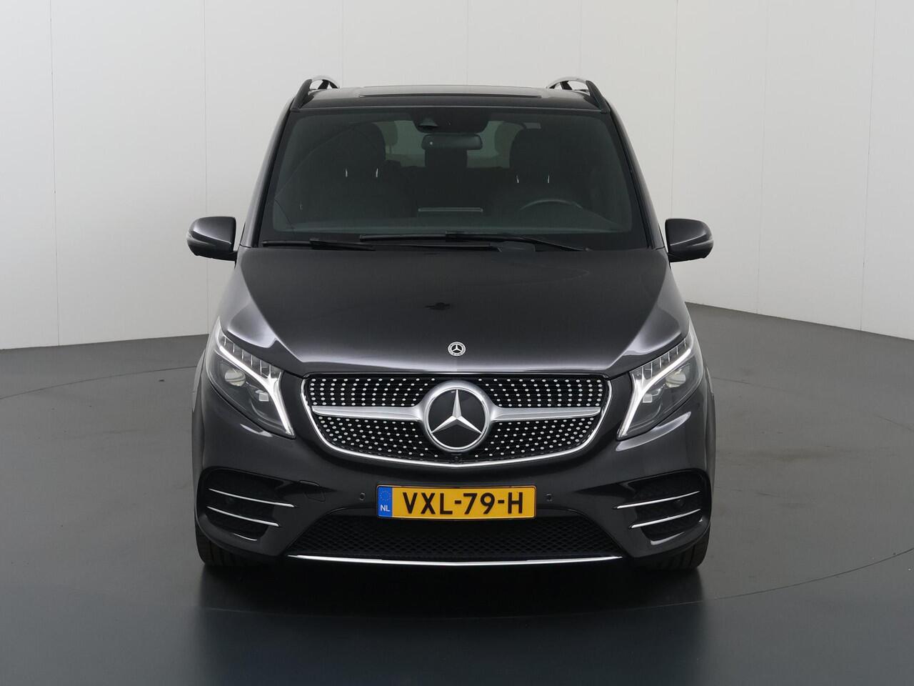Mercedes-Benz V-KLASSE 300d | XL L3 | DUBBEL CABINE | AVANTGARDE | AMG | LUCHTVERING | BURMESTER | 360 CAMERA | LEREN BEKLEDING | CLIMATE CONTROL | ADAPTIEVE CRUISE | 2500 KG TREKHAAK | MEMORY SEATS | CARPLAY EN ANDROID AUTO