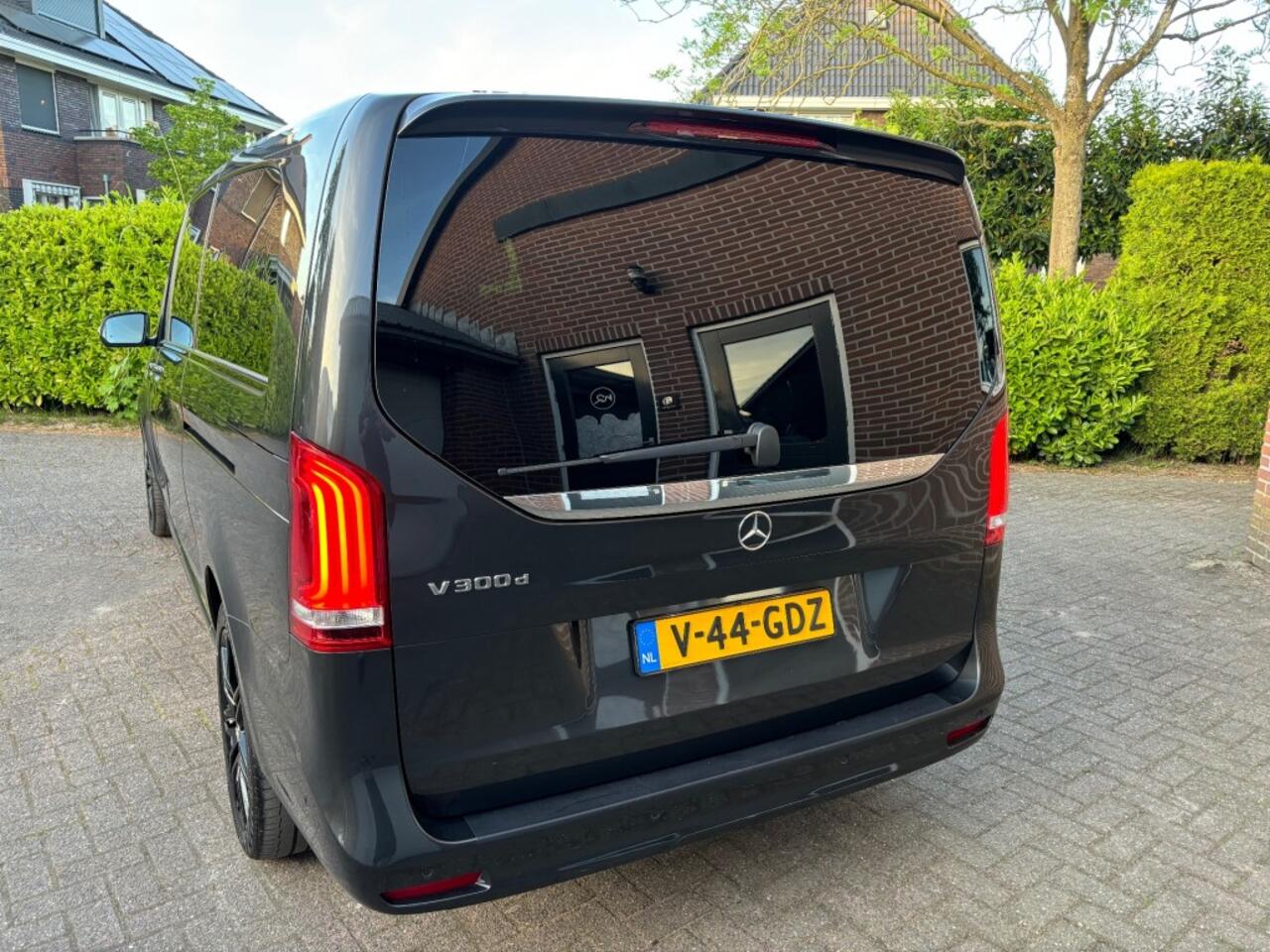 Mercedes-Benz V-KLASSE AMG V300 extra lang L3 Luchtvering, Standk, Burmeister