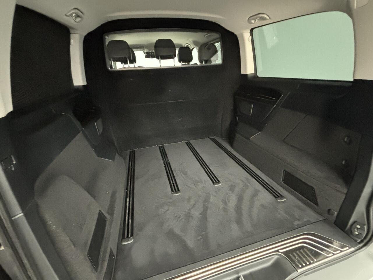 Mercedes-Benz V-KLASSE 250d Lang DC Avantgarde | dubbele cabine