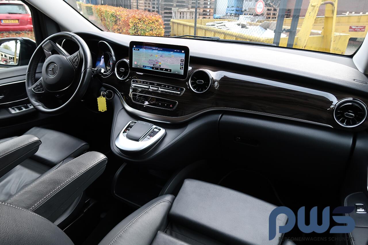 Mercedes-Benz V-KLASSE 300d Extra Lang Dub.Cab. Leer / 360 camera / 2 x schuifdeur elek. / PDC / LED / Navi / Ambiance verlichting