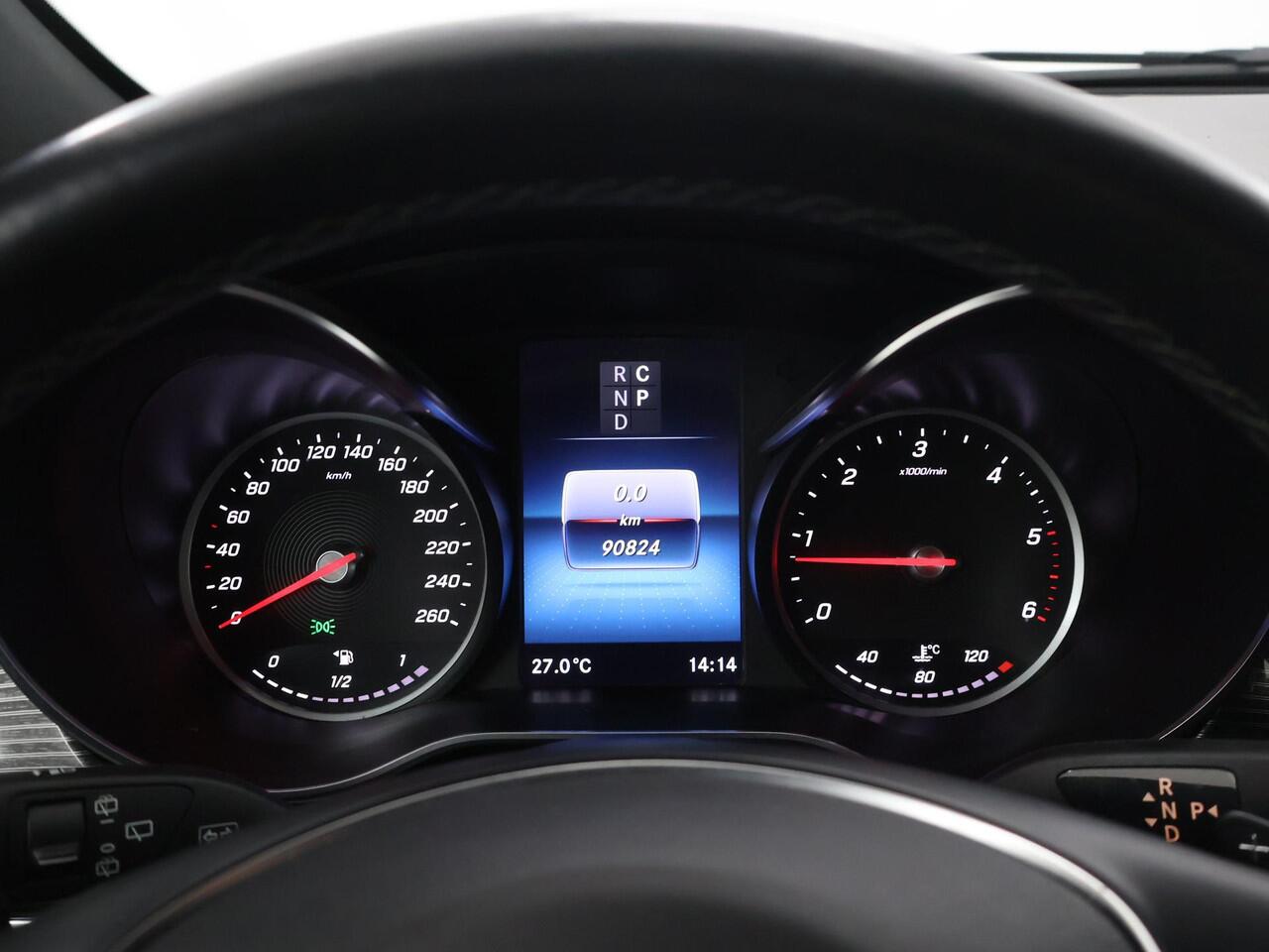 Mercedes-Benz V-KLASSE 300d | L2 Lang | 4-MATIC | Dubbele Cabine | Burmester | MBUX Navigatie | Verkeerstekenherkenning | Dodehoekassistent | Night-pakket | Distronic Plus | 360° Camera | Schuifdeur L+R Elektrisch | Certified