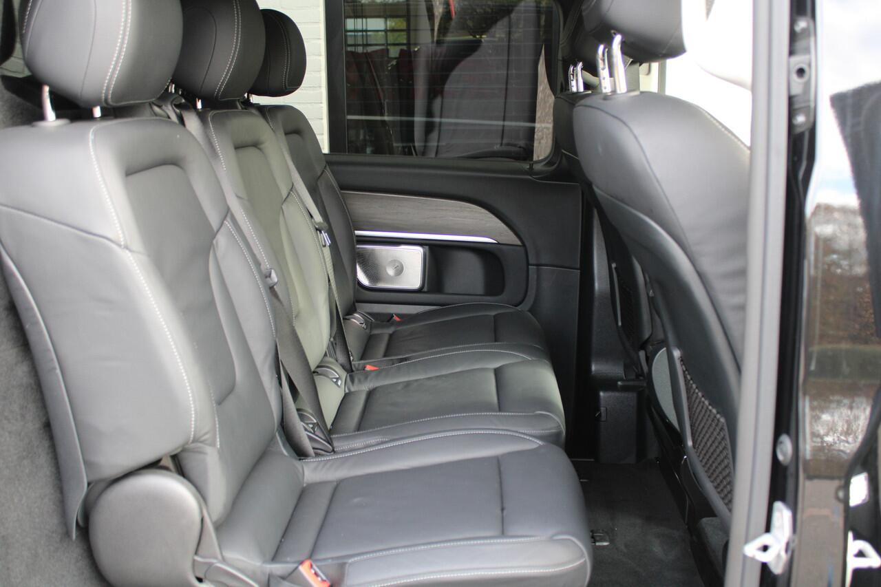 Mercedes-Benz V-KLASSE 300d / DC / AMG / Elec Stoelen / 360 Cam / 2x Elec Schuifdeur / Burmester / Vol Opties / NIEUWSTAAT