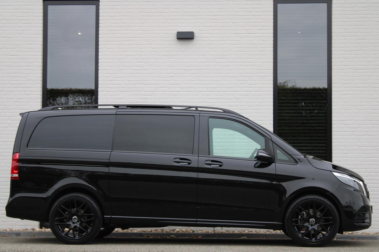 Mercedes-Benz V-KLASSE 300d / DC / AMG / Panorama / 4.000km!! / 2x Elec Schuifdeur / Burmester / 360 Camera / Vol Opties / NIEUWSTAAT