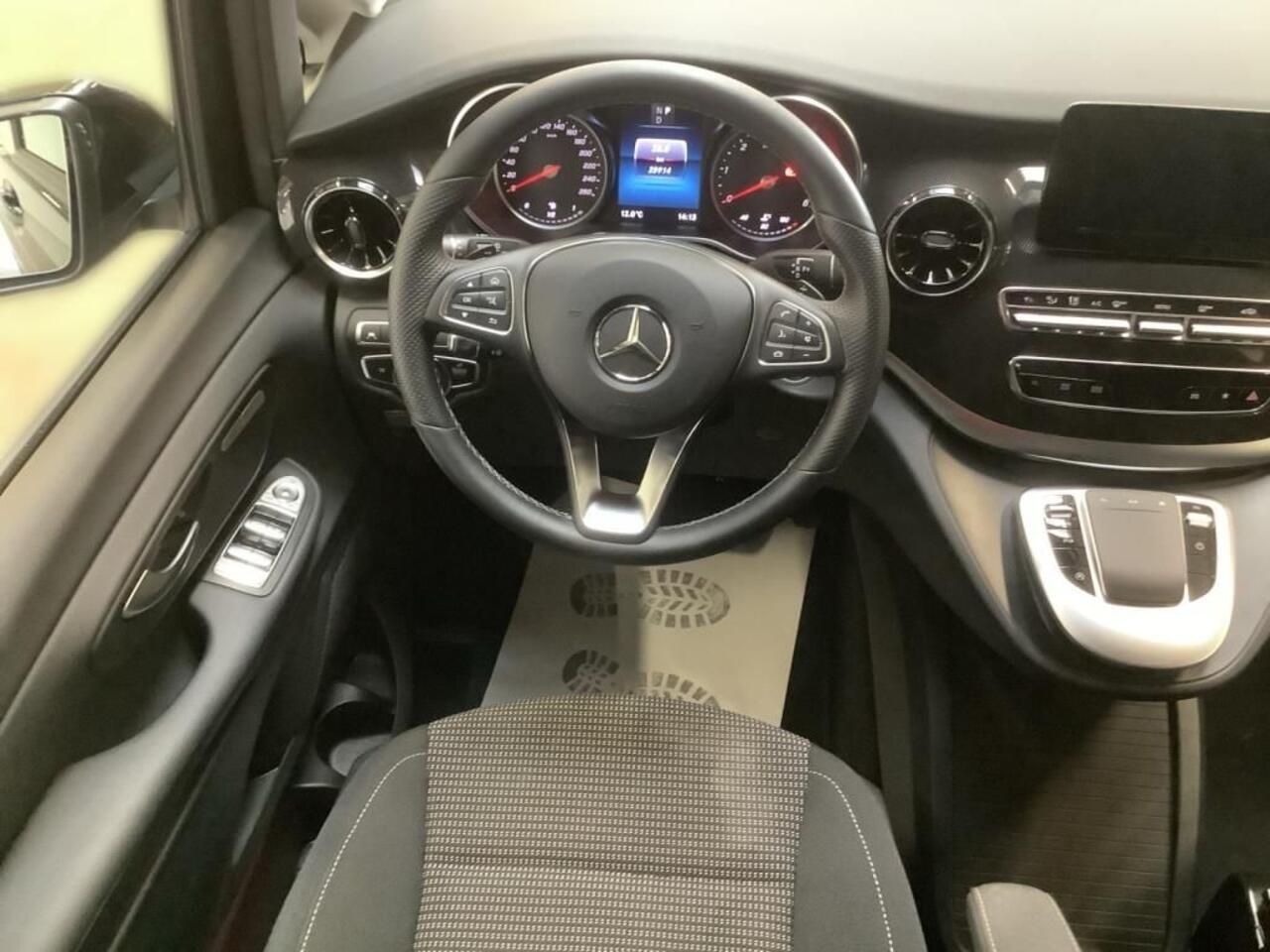 Mercedes-Benz V-KLASSE 250d Lang Edition LED NAVI Trekhaak 2 SCHUIFDEUREN CAMERA STOELVERWARMING