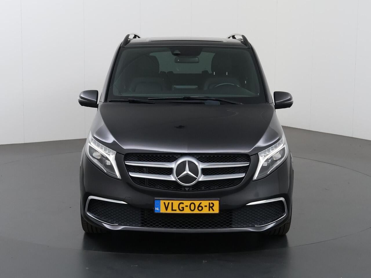 Mercedes-Benz V-KLASSE 300d | XL L3 | DC | AVANTGARDE | 360° CAMERA | BURMESTER | DISTRONIC PLUS | 19" WIELEN | LEDER | ELEKTRISCHE DEUREN | LED LAMPEN | COMMAND ONLINE | RIJASSISTENTIE PAKKET | TREKHAAK