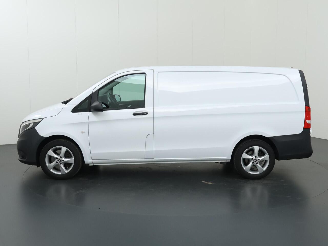 Mercedes-Benz VITO 119 CDI | Aut. | Lang L2 | 4X4 | Lederen Bekleding | Parkeercamera | 2-zits | LED Koplampen | Cruise Control | LM Velgen | Inrichting | Stoelverwarming | Certified