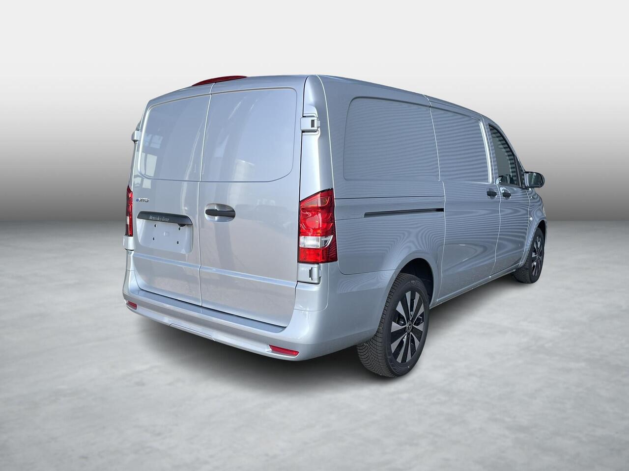 Mercedes-Benz VITO eVito 112 L2 60 kWh | Stoelverwarming | Cruise Control | Smartphone Installatie