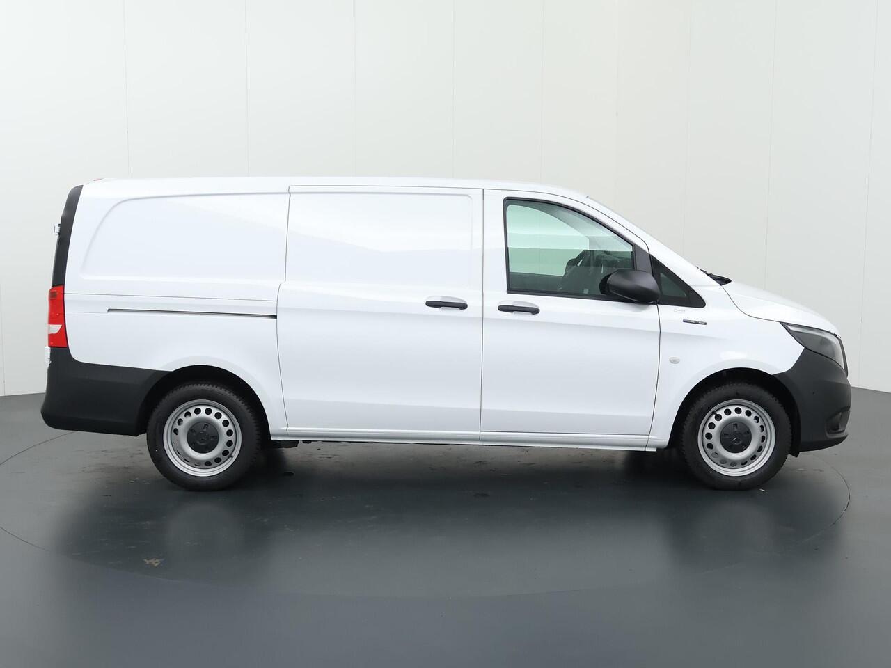 Mercedes-Benz VITO eVito Bestelwagen 66 kWh | Stoelverwarming | Navigatie | Parkeercamera | Airco