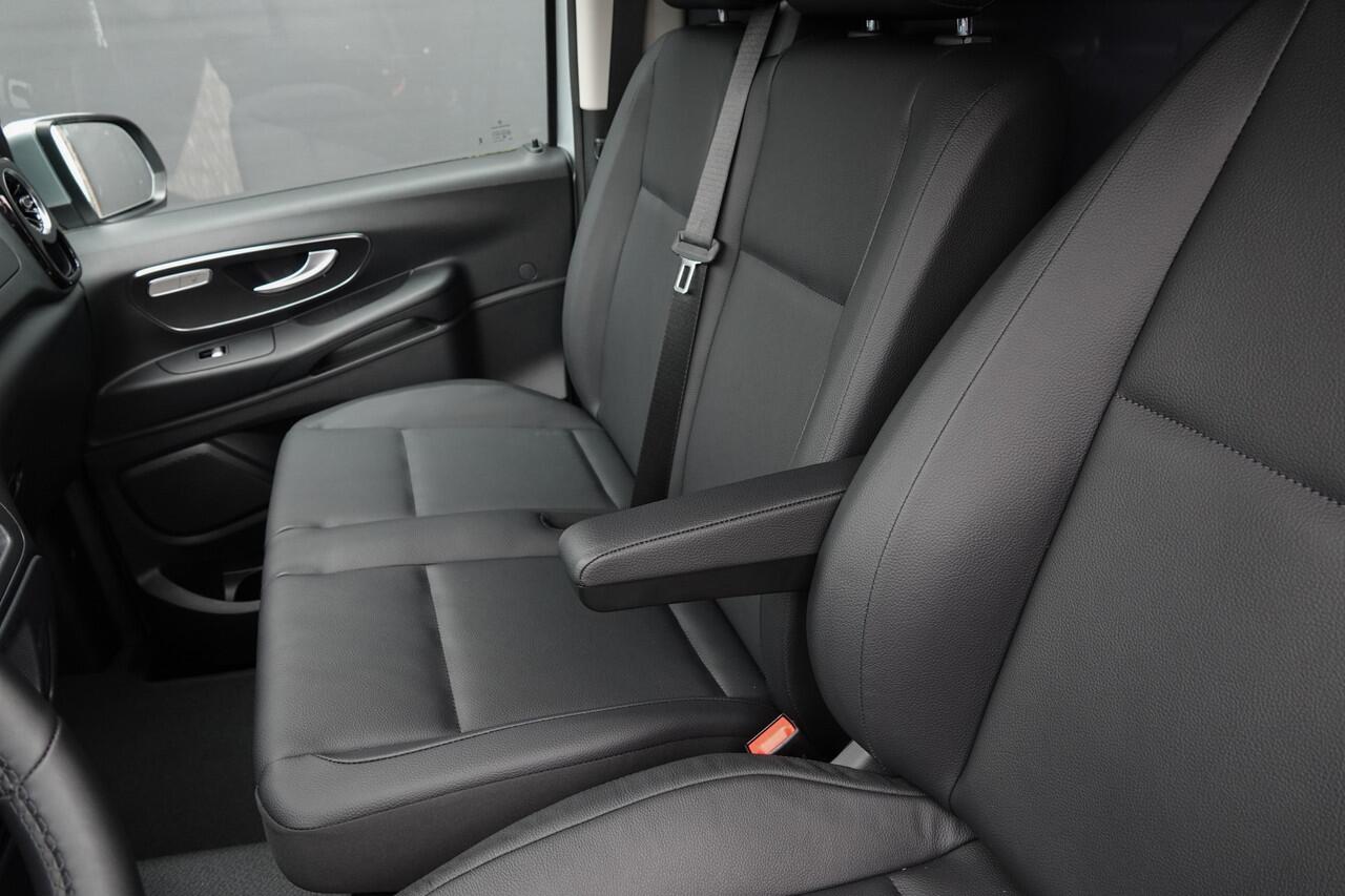 Mercedes-Benz VITO 116Cdi 163Pk 9G-Tronic Aut. | Pro | Extra Lang | Achteruitrijcamera | 2xSchuifdeur | Leder | Trekhaak | Treeplanken | 20''