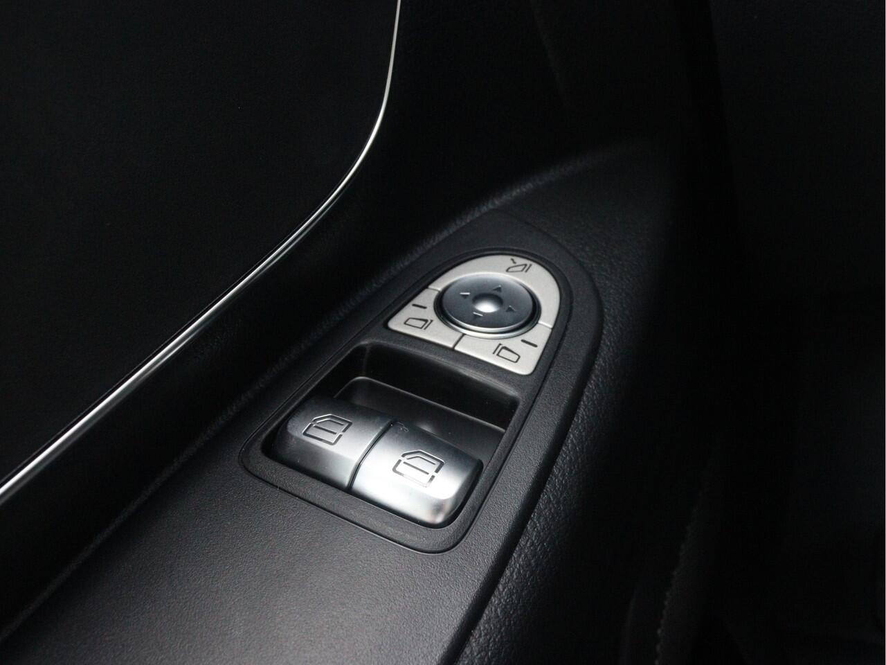 Mercedes-Benz VITO 114 CDI L2 Select | AIRCO/CAMERA/CRUISE/2.500KG AHW | Certified