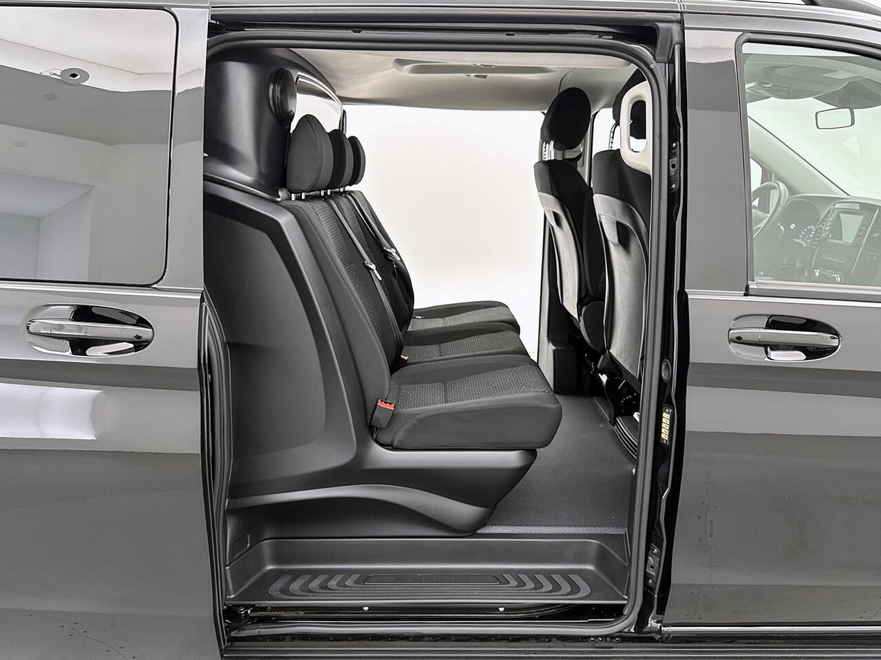 Mercedes-Benz VITO 119 CDI Lang DC 2x schuifdeur Dubbele cabine Navigatie Trekhaak Climate control Sidebars