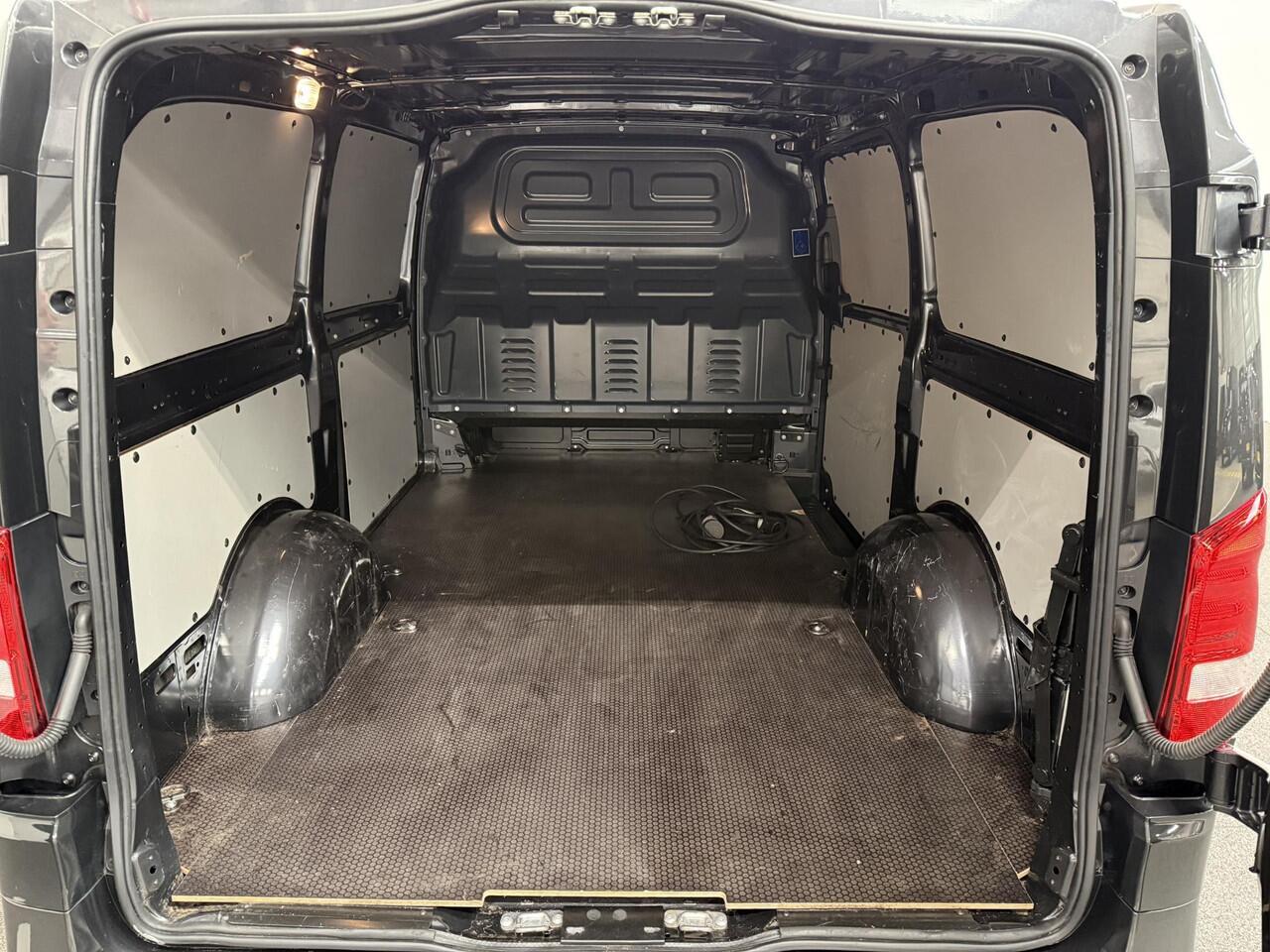 Mercedes-Benz VITO eVito Lang 66 kWh Airco Cruise Control